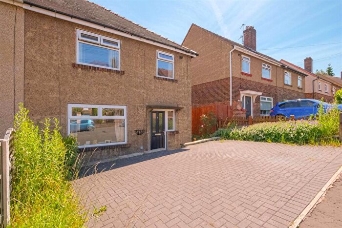 3 Bedroom Semi-Detached House For Sale In Summerfield Avenue, Brighouse, HD6