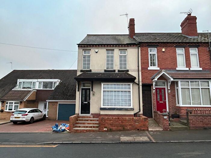 3 Bedroom House To Rent In Siviters Lane, Rowley Regis, West Midlands, B65