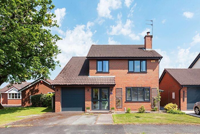 4 Bedroom Detached House For Sale In Bosley View, Mossley, Congleton, CW12