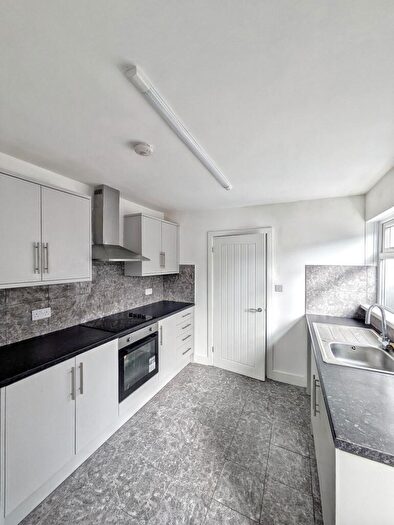 3 Bedroom Terraced House To Rent In Victoria Street, Abertillery, NP13