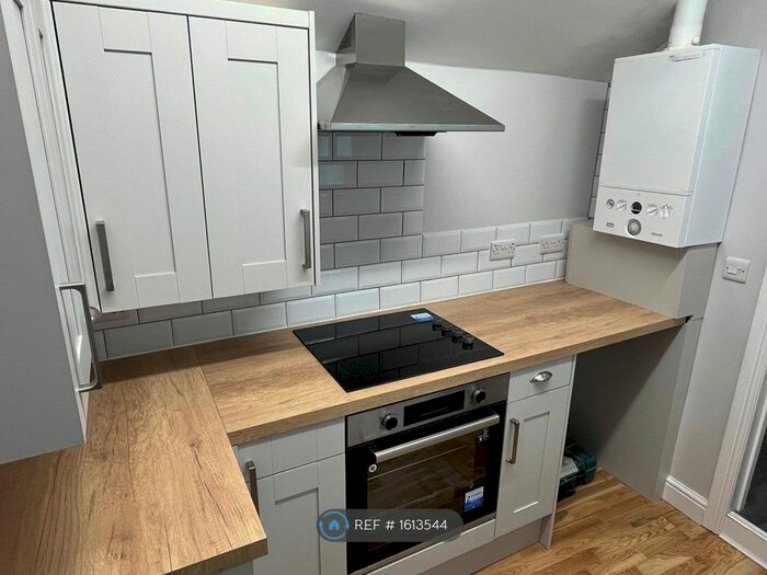 2 Bedroom Terraced House To Rent In Newtown, Trowbridge, BA14