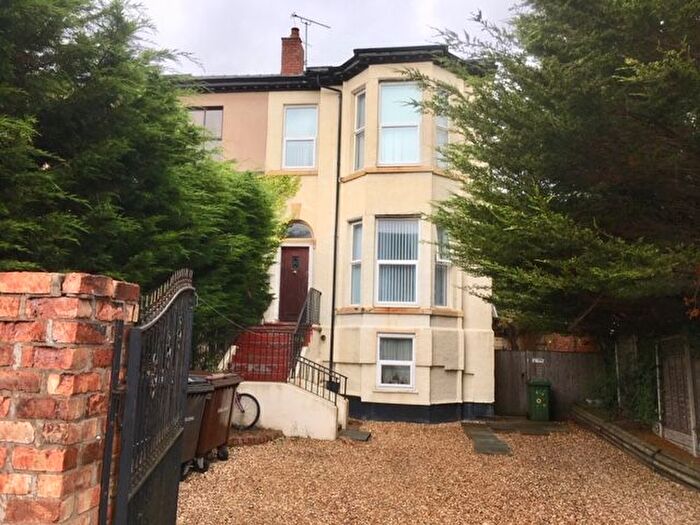 3 Bedroom Flat To Rent In Portland Street, Southport, PR8