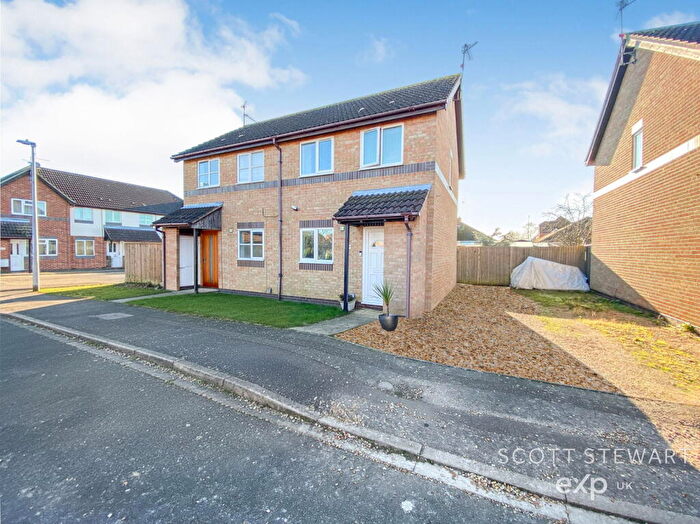 2 Bedroom Semi Detached House For Sale In Viking Way, Whittlesey, Peterborough, PE7