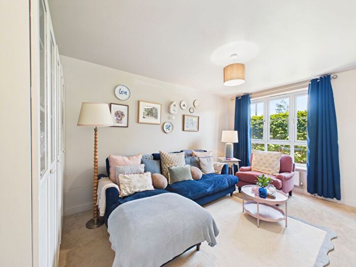 2 Bedroom Semi-Detached House To Rent In Furrow Close, GL52