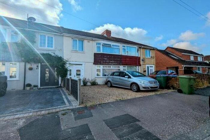 3 Bedroom Property To Rent In St. Michaels Grove, Fareham, PO14