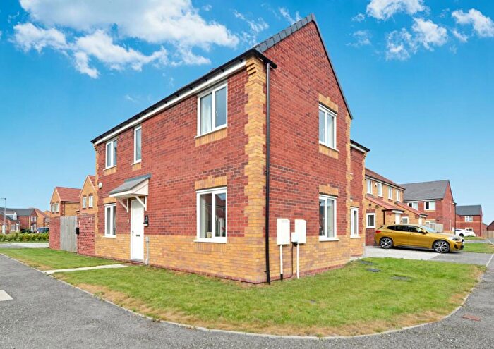 3 Bedroom Semi Detached House For Sale In St Lukes Vale, Tyersal, Bradford, West Yorkshire, BD4