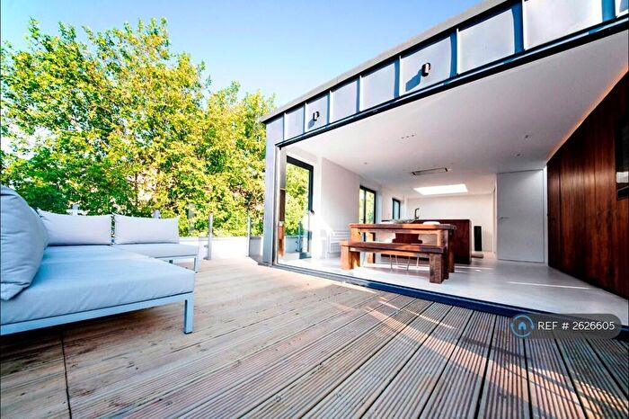 2 Bedroom Penthouse To Rent In St. John Street, London, EC1V