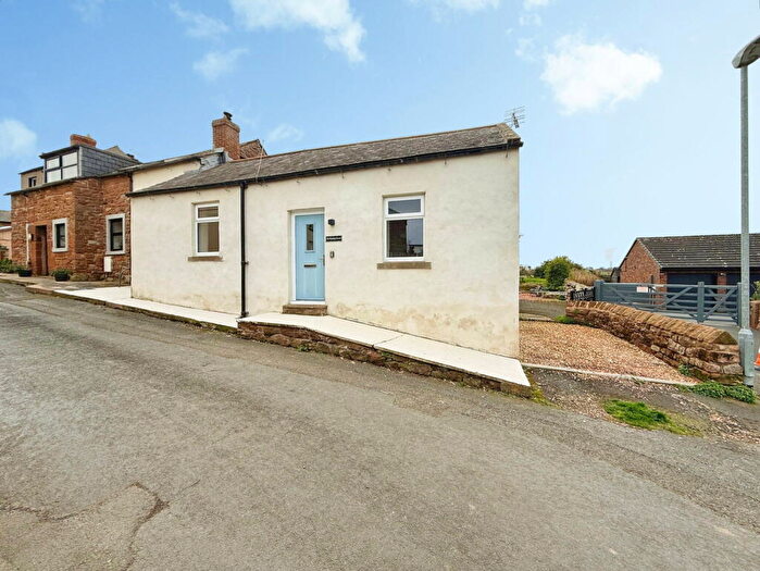 2 Bedroom Cottage For Sale In William Street, Cotehill, Carlisle, CA4