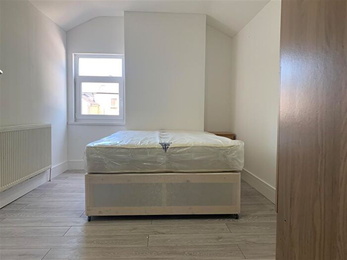 4 Bedroom House To Rent In Bertram Street, Cardiff, CF24