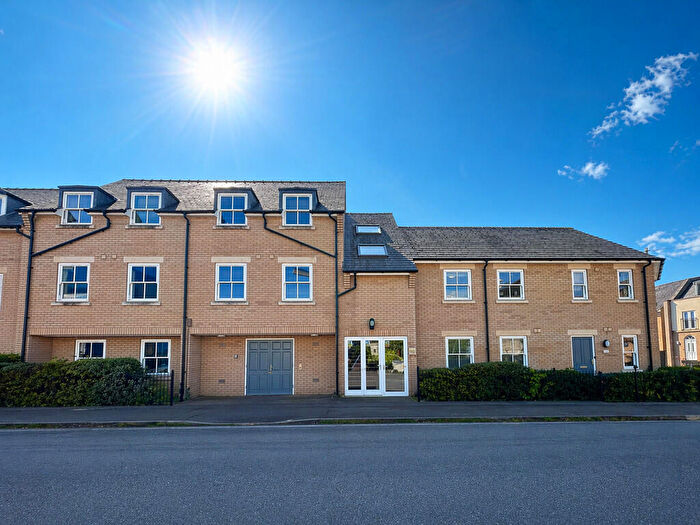 Apartment To Rent In Harvest House, Harvest Way, Cambridge, CB1