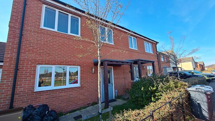 4 Bedroom Semi-Detached House To Rent In Birmingham, B23