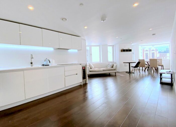 2 Bedroom Flat To Rent In Eagle Point, City Road, London, EC1V