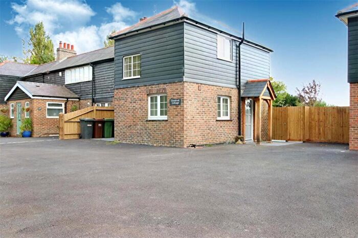 3 Bedroom Garage / Parking To Rent In Magham Down, Hailsham, East Sussex, BN27