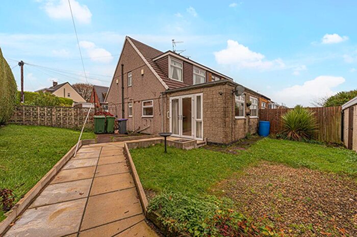 3 Bedroom Semi-Detached House For Sale In Cwmsor Close, New Inn, NP4