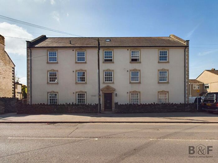 2 Bedroom Flat To Rent In Matrow Court, Warmley, BS15