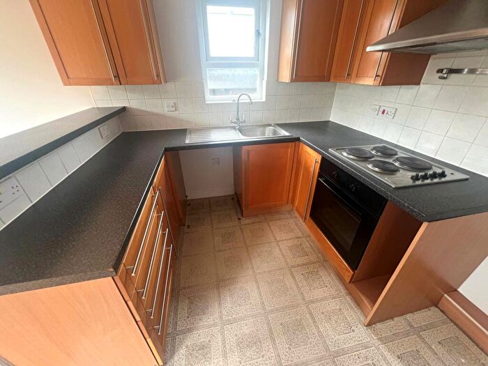 2 Bedroom Flat For Sale In Meadowford Close, Thamesmead ** Video & D Floorplan Available **, SE28