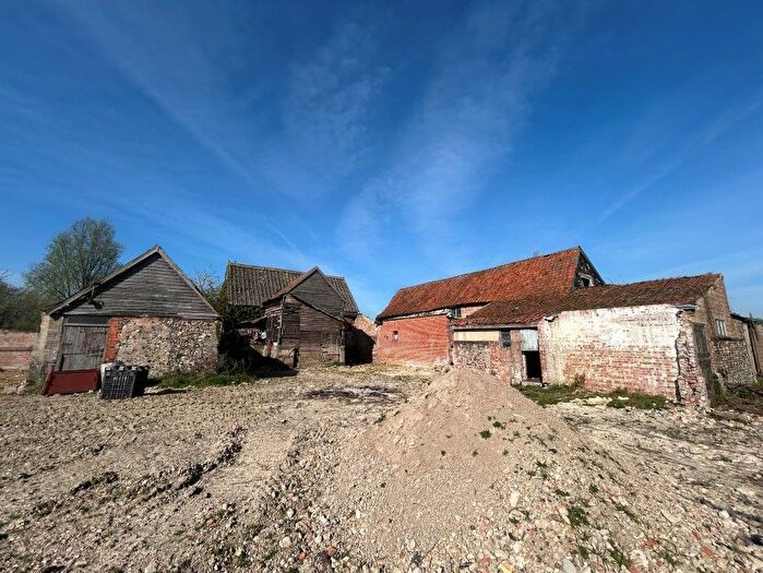 Barn Conversion For Sale In Trench Farm Barns, Fersfield Road, Kenninghall, Norfolk, NR16
