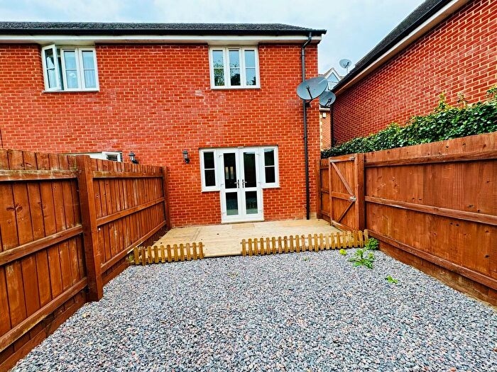 2 Bedroom Terraced House To Rent In Stratone Mews, Swindon, SN2