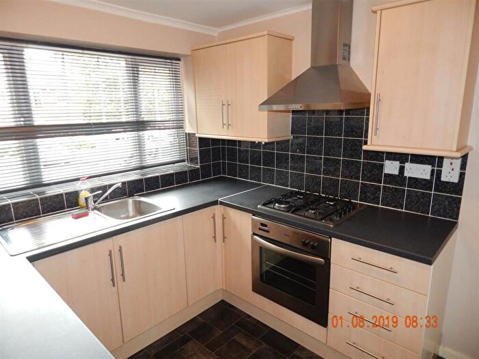 2 Bedroom End Of Terrace House To Rent In Cheswick Close, Redditch, B98