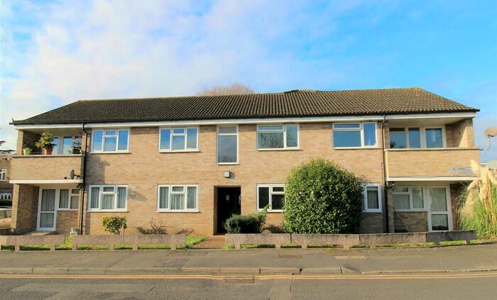 2 Bedroom Apartment To Rent In Alpha Road, Surbiton, KT5