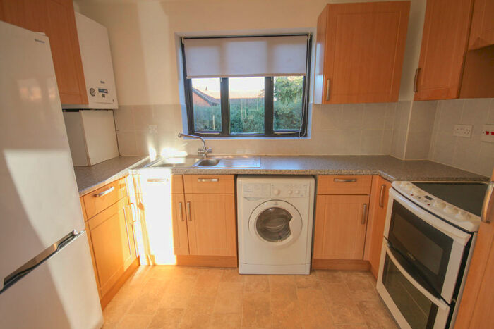 2 Bedroom Maisonette To Rent In Gilson Close, Chelmer Village, CM2