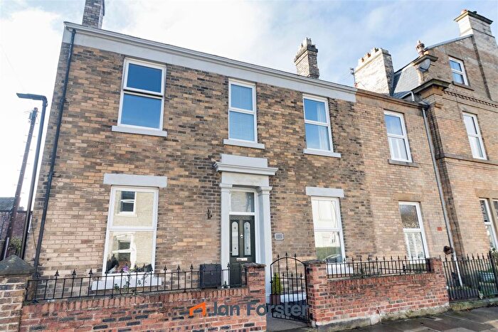 2 Bedroom Terraced House For Sale In Linskill Place, North Shields, NE30