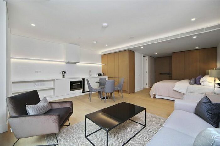 Studio To Rent In Rathbone Place, London, W1T
