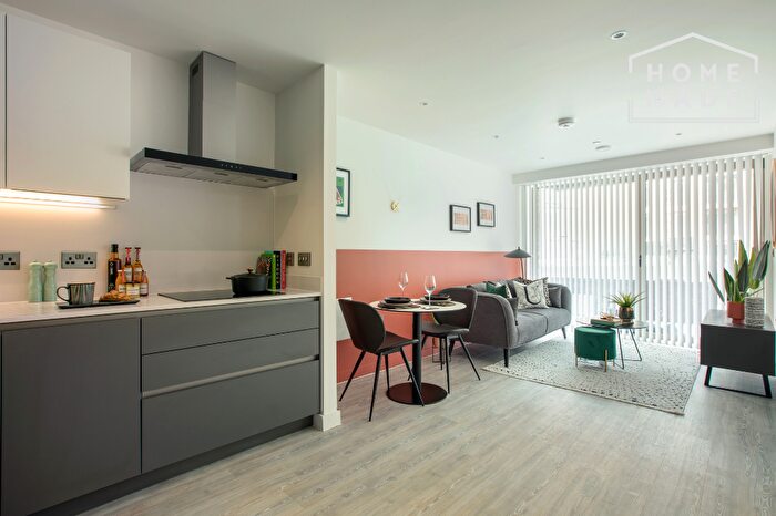 1 Bedroom Flat To Rent In Botanica, M15