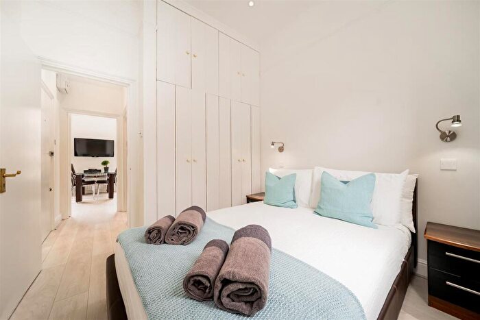 1 Bedroom Flat To Rent In Lisson Grove, Marylebone, London, NW1