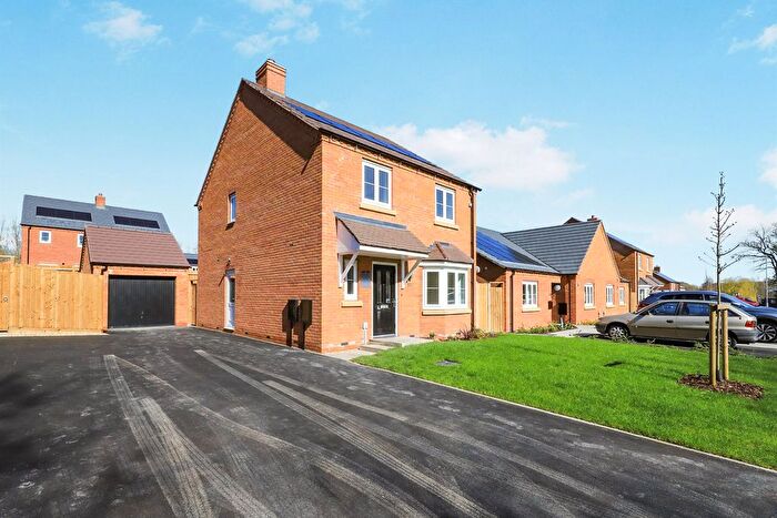 4 Bedroom Detached House For Sale In Beech Road, Ironbridge, Telford, TF7