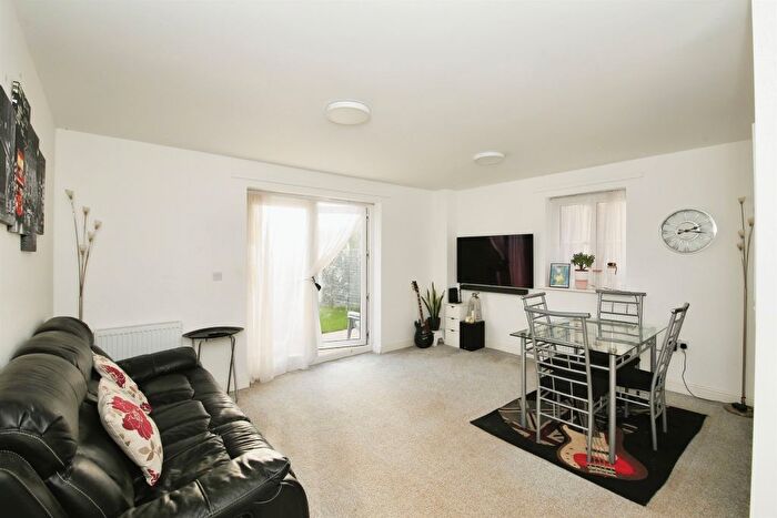 3 Bedroom Semi-Detached House For Sale In Cornflower Close, Whittlesey, Peterborough, PE7