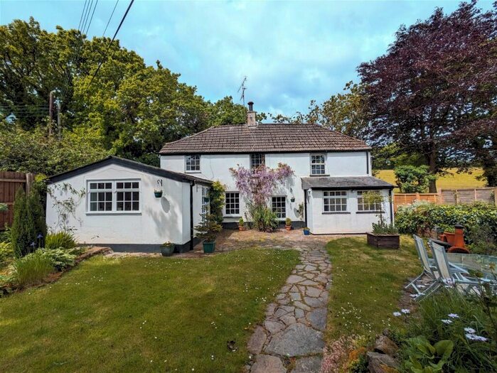 3 Bedroom Cottage For Sale In Clearbrook, Yelverton, PL20