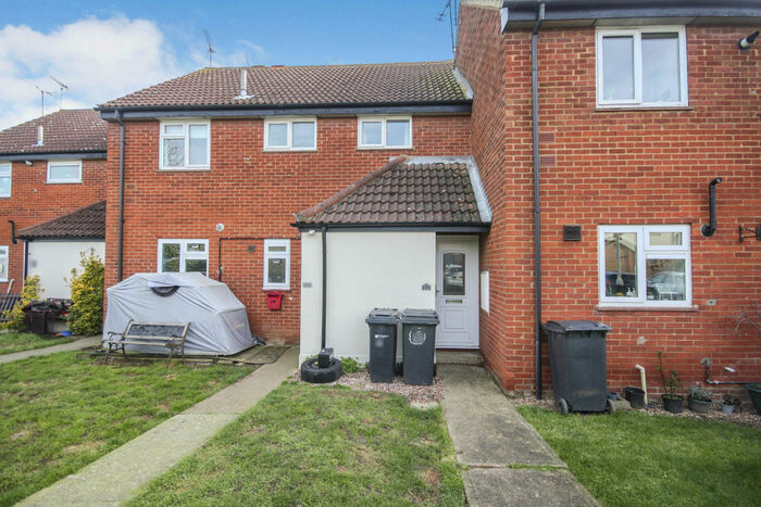 2 Bedroom Maisonette To Rent In Maydene, South Woodham Ferrers, CM3