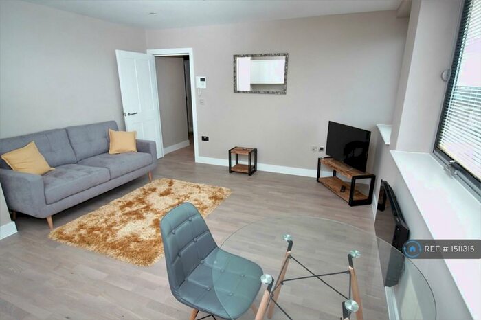 1 Bedroom Flat To Rent In Chartwell Plaza, Southend-On-Sea, SS1