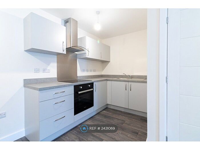 1 Bedroom Flat To Rent In Duke Street, Doncaster, DN1