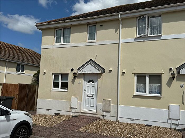 3 Bedroom End Of Terrace House To Rent In Bay Court, Harbour Road, Seaton, EX12