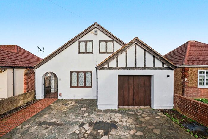 4 Bedroom Detached House For Sale In Gerrard Avenue, Rochester, Kent, ME1