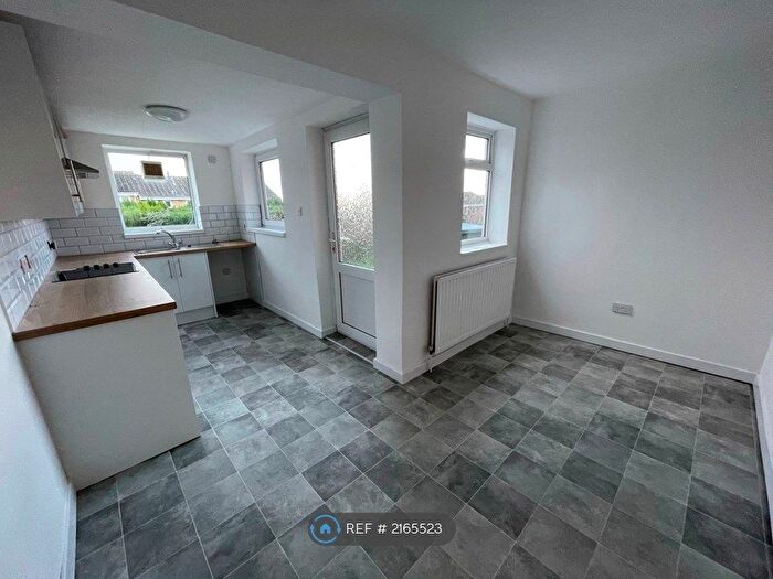 3 Bedroom Semi-Detached House To Rent In Fernville Avenue, Newcastle Upon Tyne, NE16