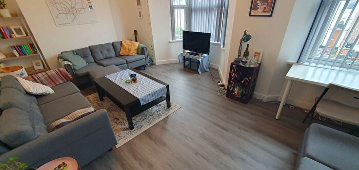 6 Bedroom Terraced House To Rent In Kings Road, Canton, Cardiff, CF11