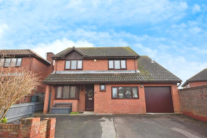 4 Bedroom Detached House For Sale In Thistledown, Colchester, CO4