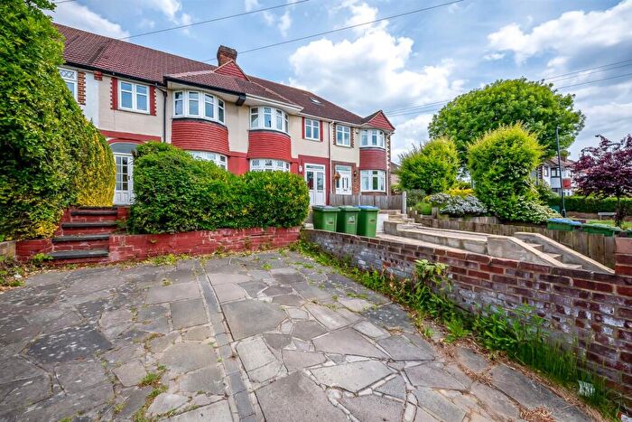 3 Bedroom Terraced House For Sale In Westmount Road, SE9