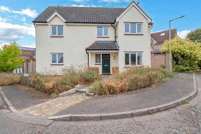4 Bedroom Detached House For Sale In Wrights Way, Bury St. Edmunds, IP30