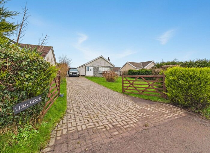 3 Bedroom Detached Bungalow For Sale In Lime Grove, Tavernspite, SA34