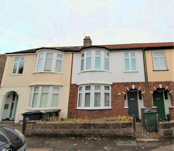 3 Bedroom Terraced House To Rent In Abbotts Crescent, E4