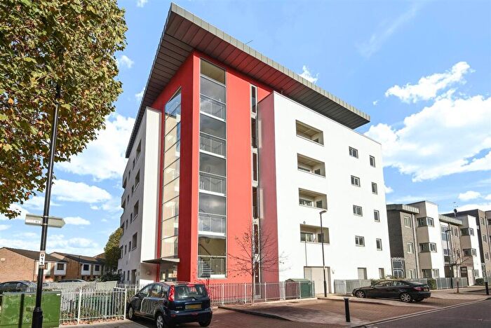 1 Bedroom Apartment To Rent In Reculver Road, Surrey Quays, SE16