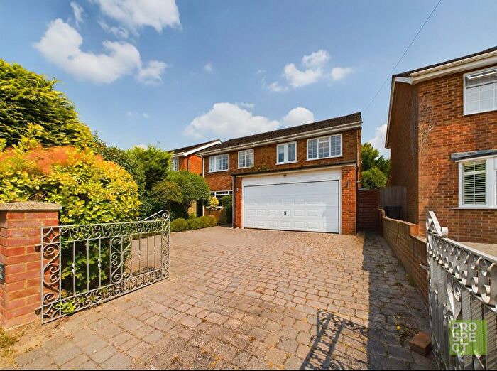 4 Bedroom Detached House For Sale In Walden Avenue, Arborfield, Reading, Berkshire, RG2