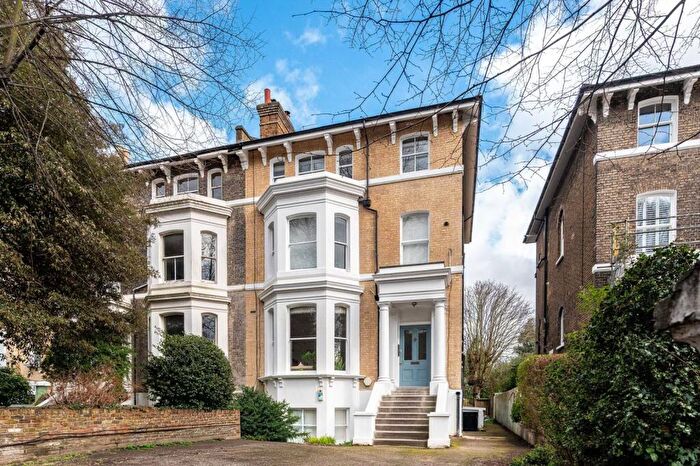 1 Bedroom Flat For Sale In Kidbrooke Park Road, Blackheath, London, SE3