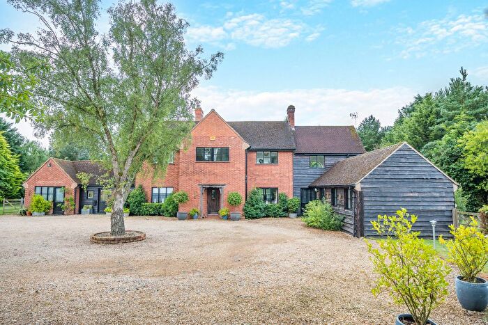 5 Bedroom Country House For Sale In Buckingham Road Westbury Brackley, Northamptonshire, NN13