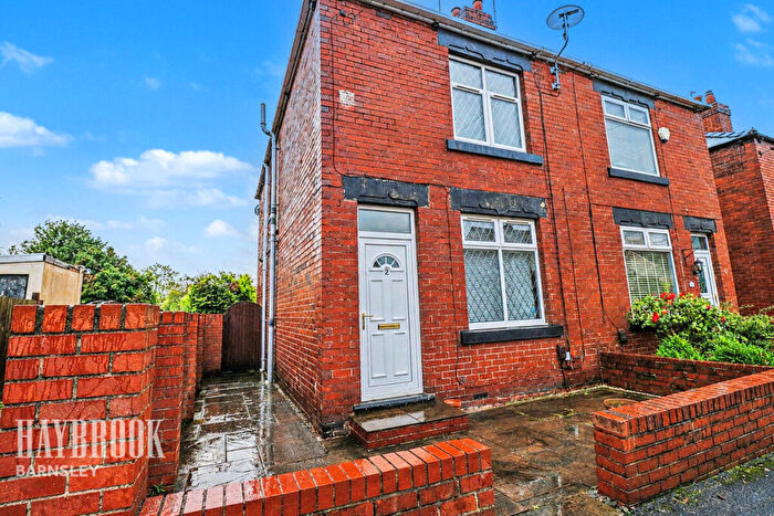2 Bedroom Semi-Detached House For Sale In Winter Road, Pogmoor, S75