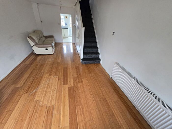 2 Bedroom Maisonette To Rent In Sycamore Close, Tilbury, Essex, RM18
